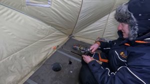 НОЧНАЯ ЗИМНЯЯ МОРСКАЯ РЫБАЛКА СО ЛЬДА В БАРЕНЦЕВОМ МОРЕ / NIGHT WINTER SEA FISHING