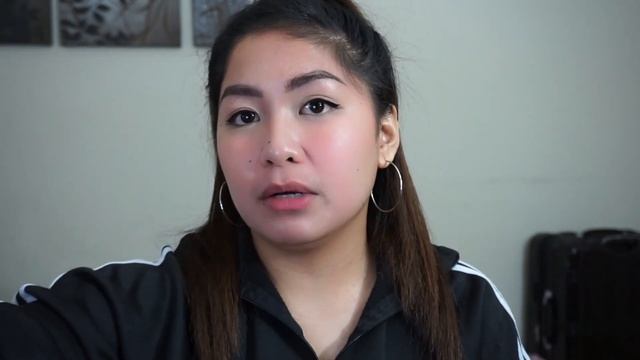 UNBOXING MY FIRST EVER CAMERA!! Sony A5100 + Accessories Haul смотреть онлайн