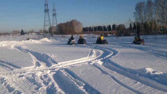прыжок на Commander 600 смотреть онлайн