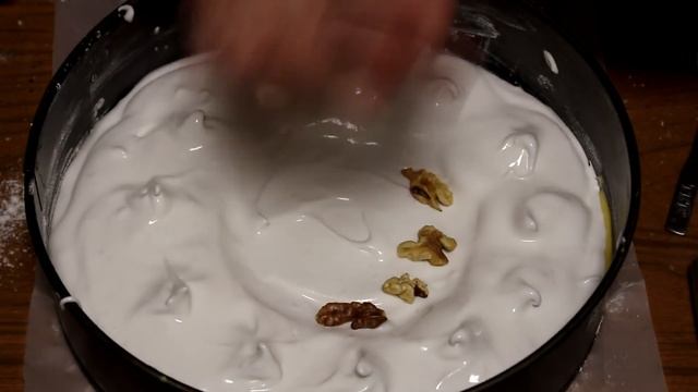 Торт королевский безе. Очень вкусный и простой в приготовлении торт!