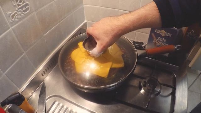 Бургер рецепт в домашних условиях 5 кг. Золотой Бургер 999 Проба. Самый большой Бургер в мире!