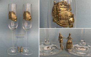 Что подарить на золотую свадьбу 50 лет - Бокалы с золотыми фигурками и рельефами Бал Петербург