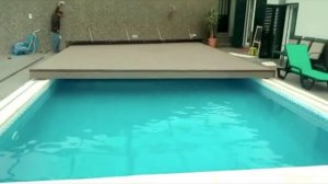 Раздвижная терраса для бассейна Vega (Испания)