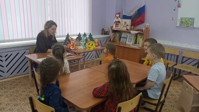 Занятие в средней группе 4 по чтению художественной литературы "Путешествие по сказке"Колобок"" смотреть онлайн