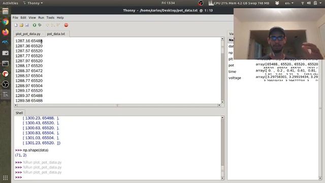 Writing Potentiometer Voltage Data to Disk on the Circuit Playground Express смотреть онлайн