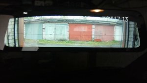 Не выключается экран регистратора.