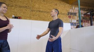 How to land The Question Mark Kick - with UFC Fighter Michelle Waterson