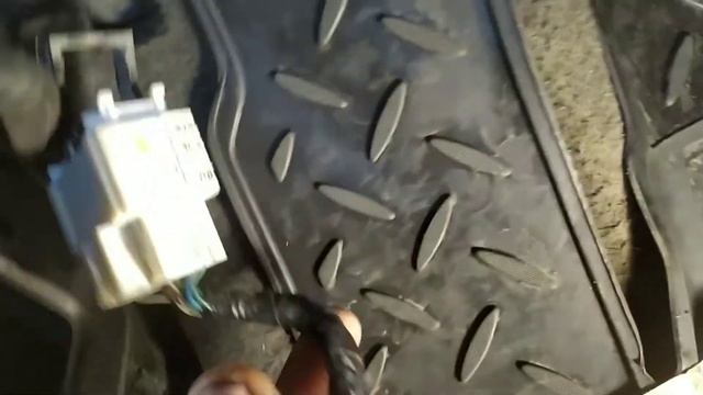 Хундай Акцент почему не работает датчик уровня топлива? смотреть онлайн