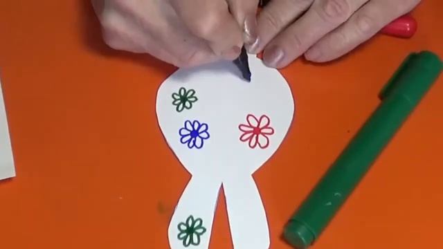 пасхальный зайчик из картона, цветной бумаги своими руками