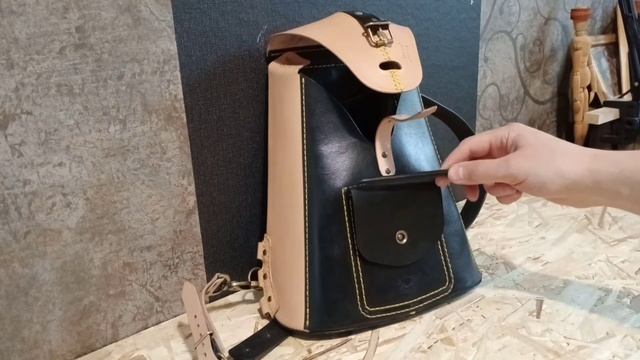 Сшил рюкзак из кожи.\Leatherbackpack #рюкзакизкожи смотреть онлайн