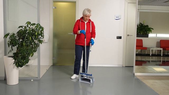 Как подметать рассыпанные загрязнения сгоном Леголенд смотреть онлайн