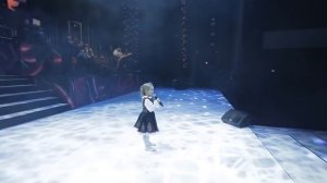 Амелия Узун (в тени финиковых пальм)