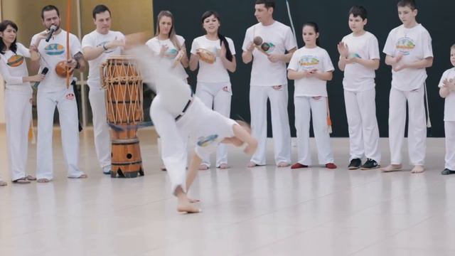 ABADÁ-CAPOEIRA TOGLIATTI Graduado Al Capone (ролик). Капоэйра Тольятти смотреть онлайн
