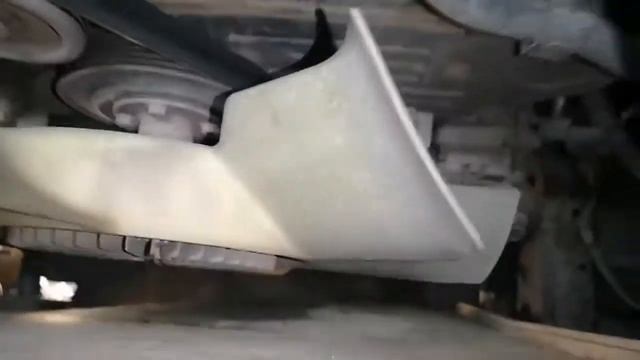 Замена радиаторов охлаждения и кондиционера Mitsubishi L200.
