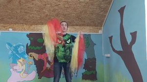 Как научиться жонглировать 4 - мя платочками