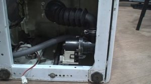 Стиральная машина hotpoint ariston MVSB 7105 ошибка F11