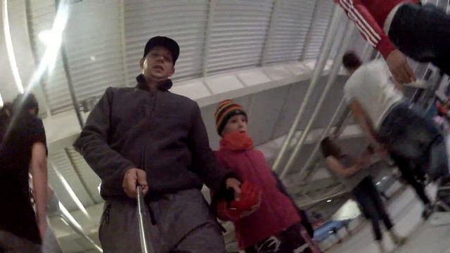 Ledovaya arena v Radujnom.mp4 смотреть онлайн