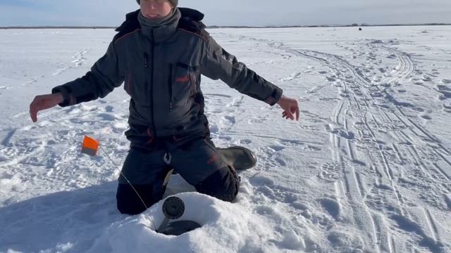 РАССТАВИЛ ЖЕРЛИЦЫ на РАССВЕТЕ И…. Ловим СУДАКА на Вячеславском Водохранилище смотреть онлайн