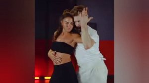 Demet Özdemir Viral Dance Video