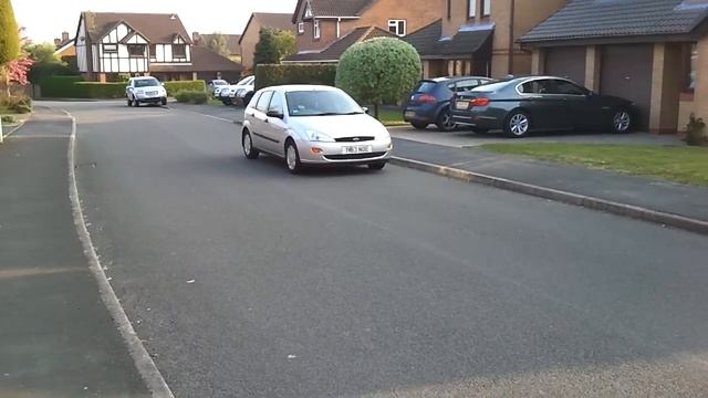 Ford Focus 1999, 1.8 lx смотреть онлайн