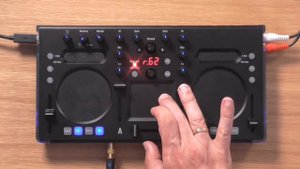 Korg KAOSS DJ Controller Review & Talkthrough