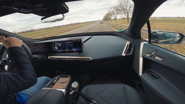 Большой обзор BMW IX Xdrive 40 смотреть онлайн