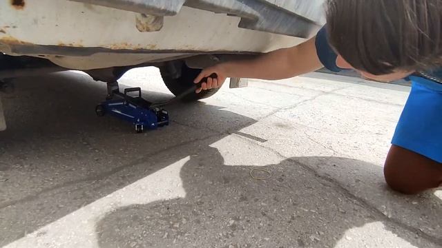 Домкрат гидравлический ЗУБР T30 подкатной, 2т [43053-2] | ОБЗОР смотреть онлайн