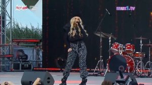 Люся Чеботина - Плакал Голливуд