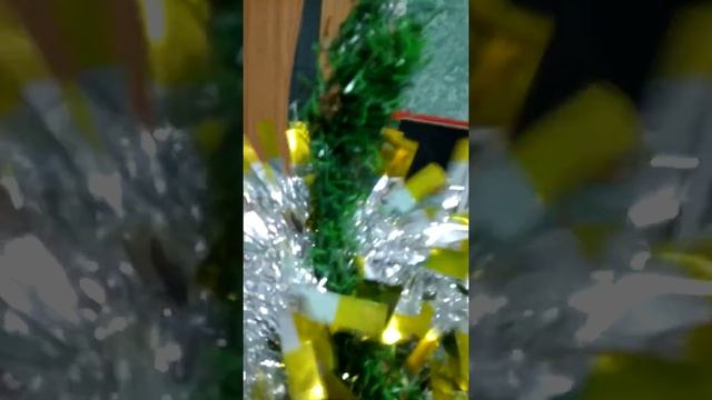 предновогодние: как выпытывать из ёлки информацию. смотреть онлайн