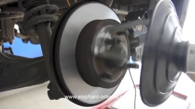 Проточка тормозных дисков (До... и После).mov смотреть онлайн