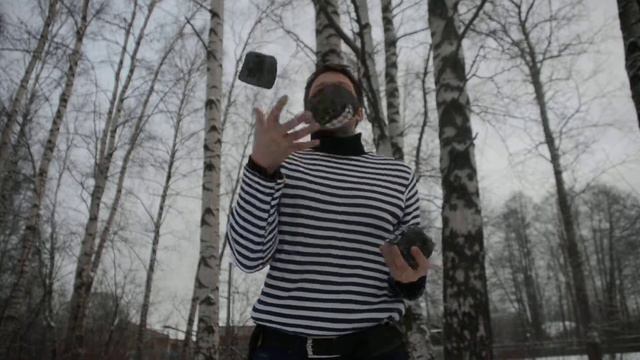 Russian tongue twisters. Sound "r" and "z".Lessons for juggling cobblestones/ смотреть онлайн