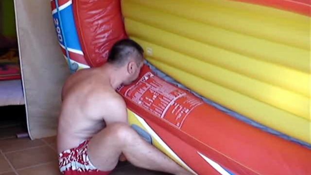 Надуть лодку 290kg за 3 часа "Inflar una barca de 290kg en 3 horas" смотреть онлайн