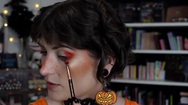 Hallobean | Halloween Glittery Cut Crease смотреть онлайн