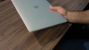 MacBook Pro TouchBar 15.4" 2.7GHz MLW82L A1707 ( UNBOXING )