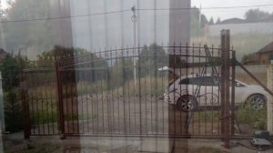 Кованные откатные ворота и калитка