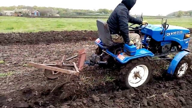 Скаут Т- 15 с плугом ! смотреть онлайн