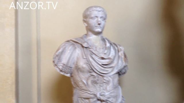 ВАТИКАН: Римские Статуи и Золотой Земной Шар в Музее Ватикана... VATICAN ROME ITALY смотреть онлайн