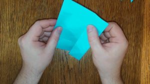 Как просто сделать, из квадратного листа, оригами "Рыбка". How to make origami "Fish". Square sheet