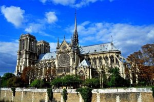 Собор Парижской Богоматери (Notre-Dame de Paris) на полотнах художников