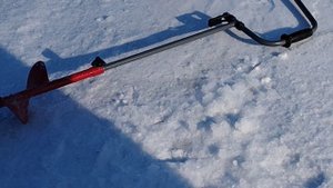 Ледобур Тонар 180, на что способен в метровом льду (не реклама)