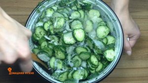 БЕЗУМНО ВКУСНЫЙ САЛАТ ИЗ ОГУРЦОВ НА ЗИМУ «НЕЖИНСКИЙ»