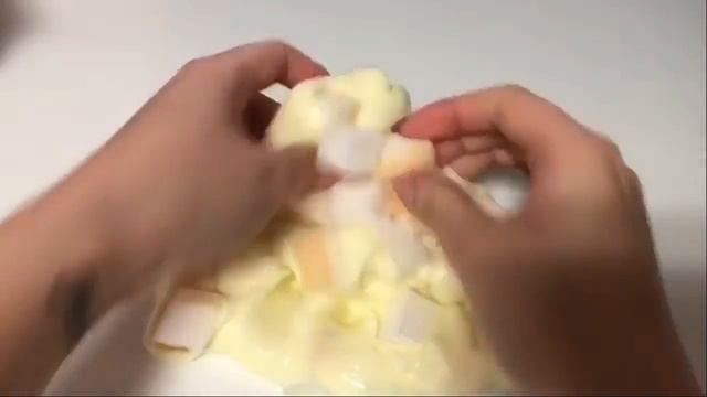 Как сделать слайм? СПОНЖ-СЛАЙМЫ! Самые приятные ,хрустящие и выпускающие пузырики слаймы! смотреть онлайн