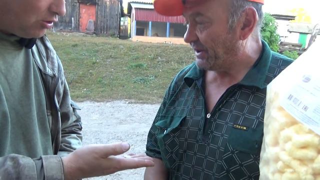 Пенсионер чуть не заплакал! Помощь бедным!