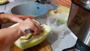 Как сохранить дыню на зиму