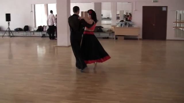Pasodoble 50-s style in colour смотреть онлайн