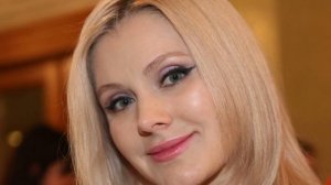 С ТРУДОМ УЗНАТЬ! Шок для всех! Певица Натали впервые показалась после смерти мужа...