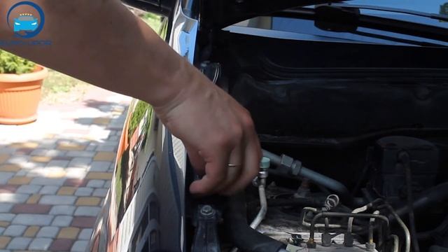 Установка амортизаторов капота на Honda CR-V 2 / Хонда ЦРВ 2 смотреть онлайн