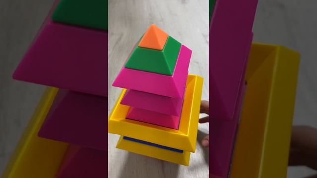 как собрать крутую пирамидку смотреть онлайн