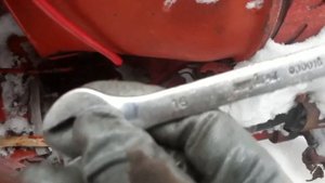 Трактор Т25.  запуск в минус 5 и 6 месяцев простоя.