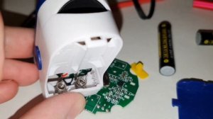 Не работает пульсоксиметр, быстро садятся батарейки. Что делать?